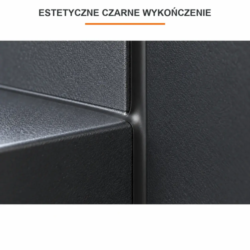Zbliżenie estetycznie wygładzonej czarnej spoiny PAMAR PU50